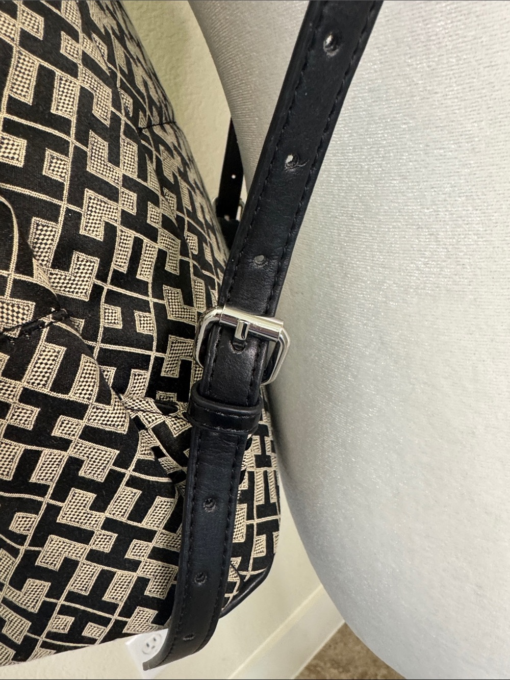 Tommy Hilfiger Monogram Jacquard Adjustable Mini Backpack - Picture 5 of 14